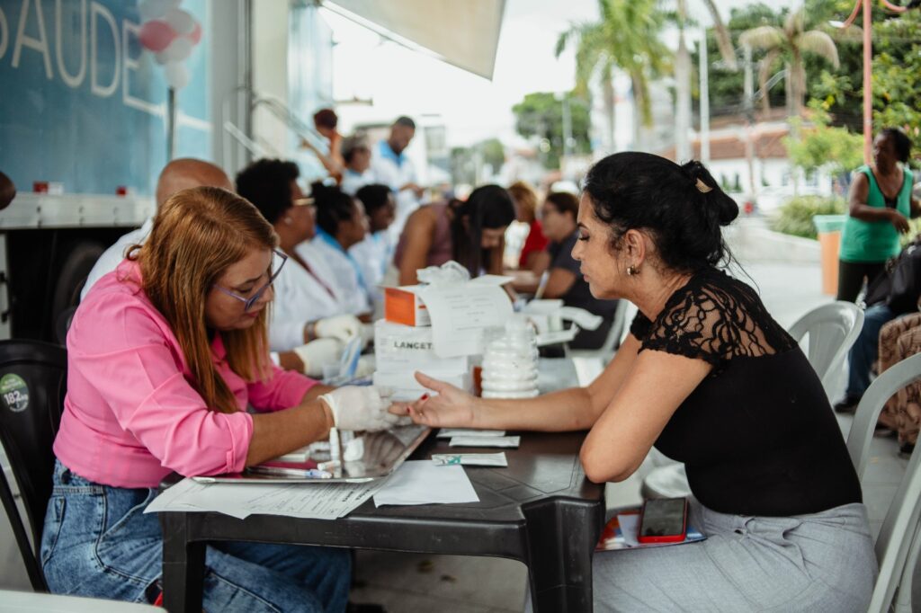 Maricá reúne saúde, emprego e cultura em evento gratuito para mulheres no Centro