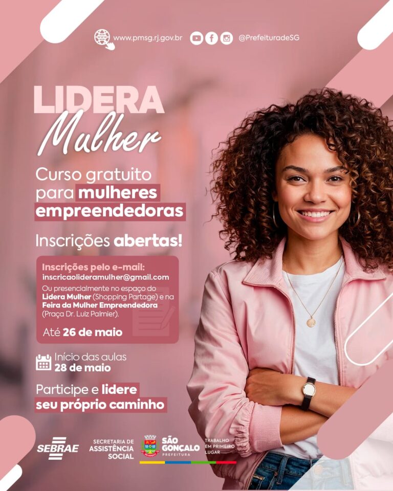 Mulheres participando de aula de capacitação do programa Lidera Mulher em São Gonçalo, com foco em empreendedorismo.