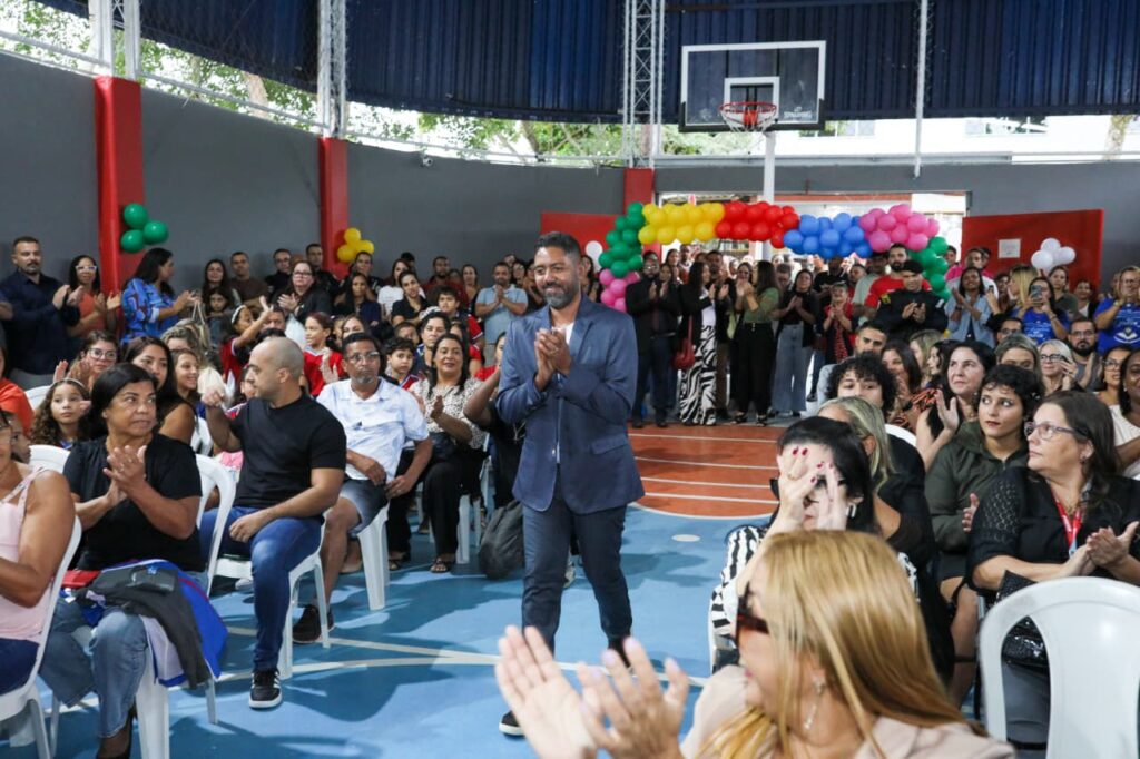 Novas escolas em Maricá: CIEM Luciano Moretti Lopes e Escola Antônio Lopes da Fontoura são inauguradas.