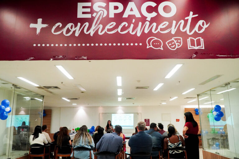 Reunião do Grupo de Trabalho Intersetorial em São Gonçalo para revisão do Plano Diretor Participativo.