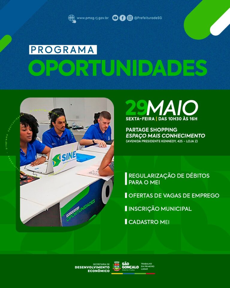 Pessoas em busca de emprego em evento da Prefeitura de São Gonçalo, com logo do Programa Oportunidades.