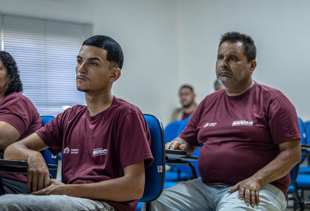 Agentes municipais de Maricá em treinamento sobre identificação de insegurança hídrica