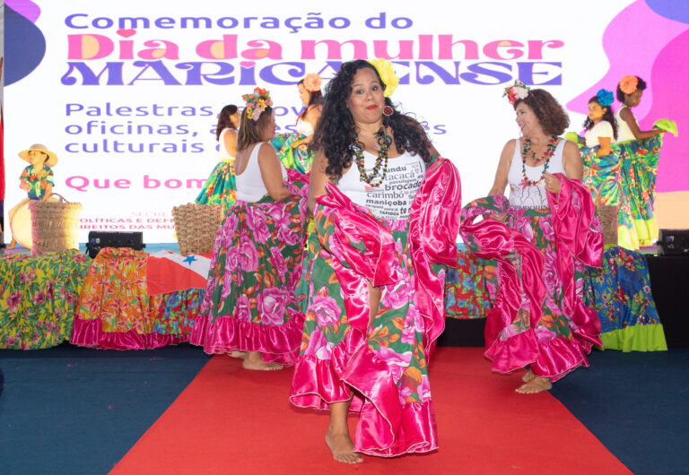 Mulheres participam de evento cultural e empreendedor em Maricá