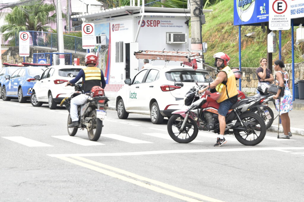 Motoboys e entregadores de aplicativo em Maricá participam de reunião com a prefeitura.